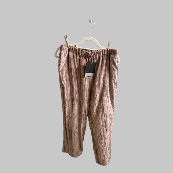 Marc New York (Andrew Marc) Women’s Crushed Velvet Wide Leg Pants - Picture 4 of 7